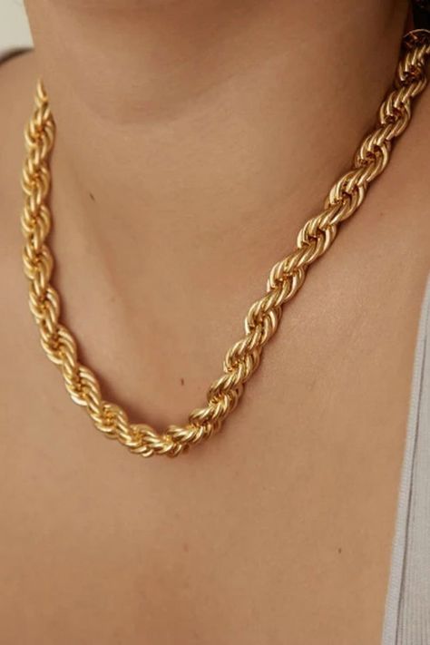 Collares